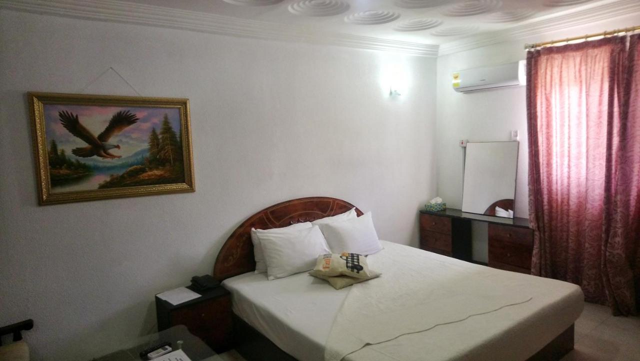 Eastoment Hotel Accra Luaran gambar