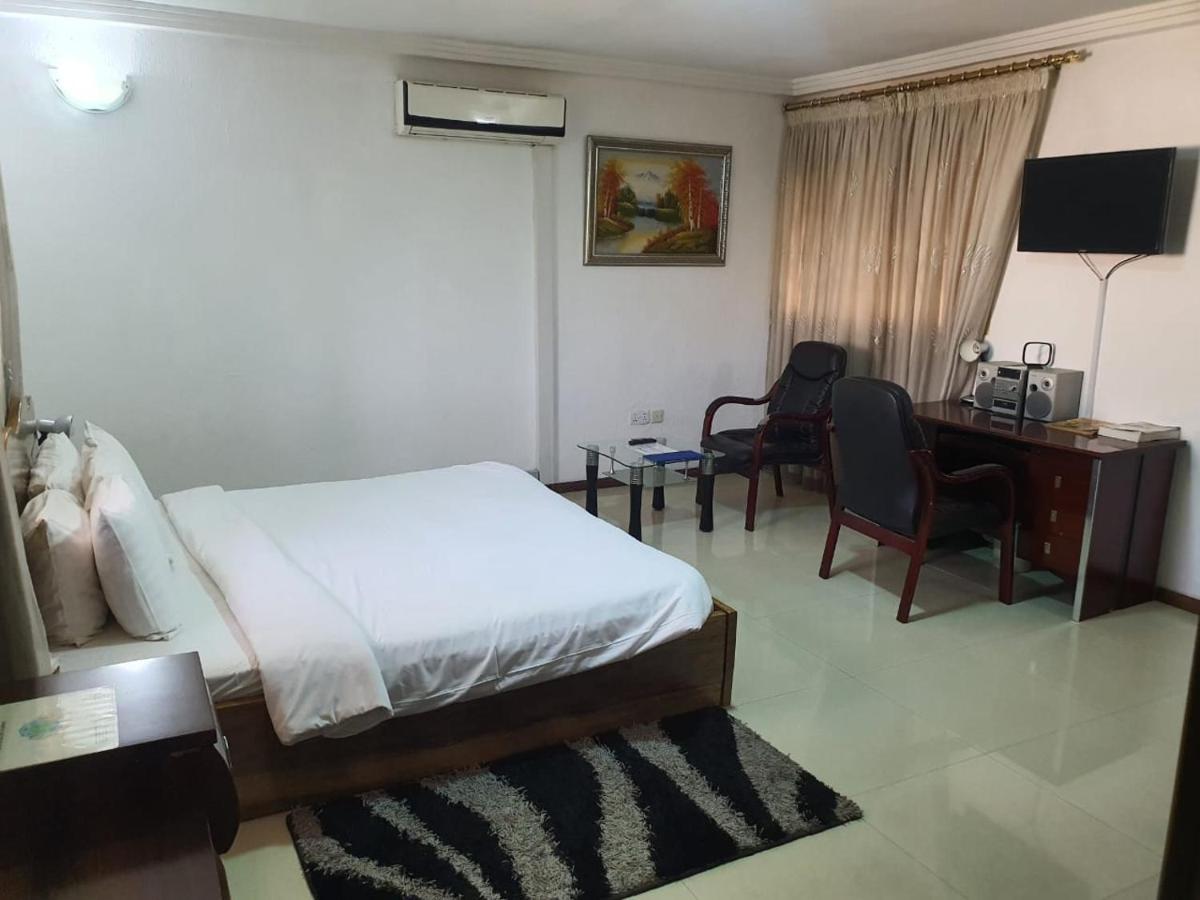 Eastoment Hotel Accra Luaran gambar