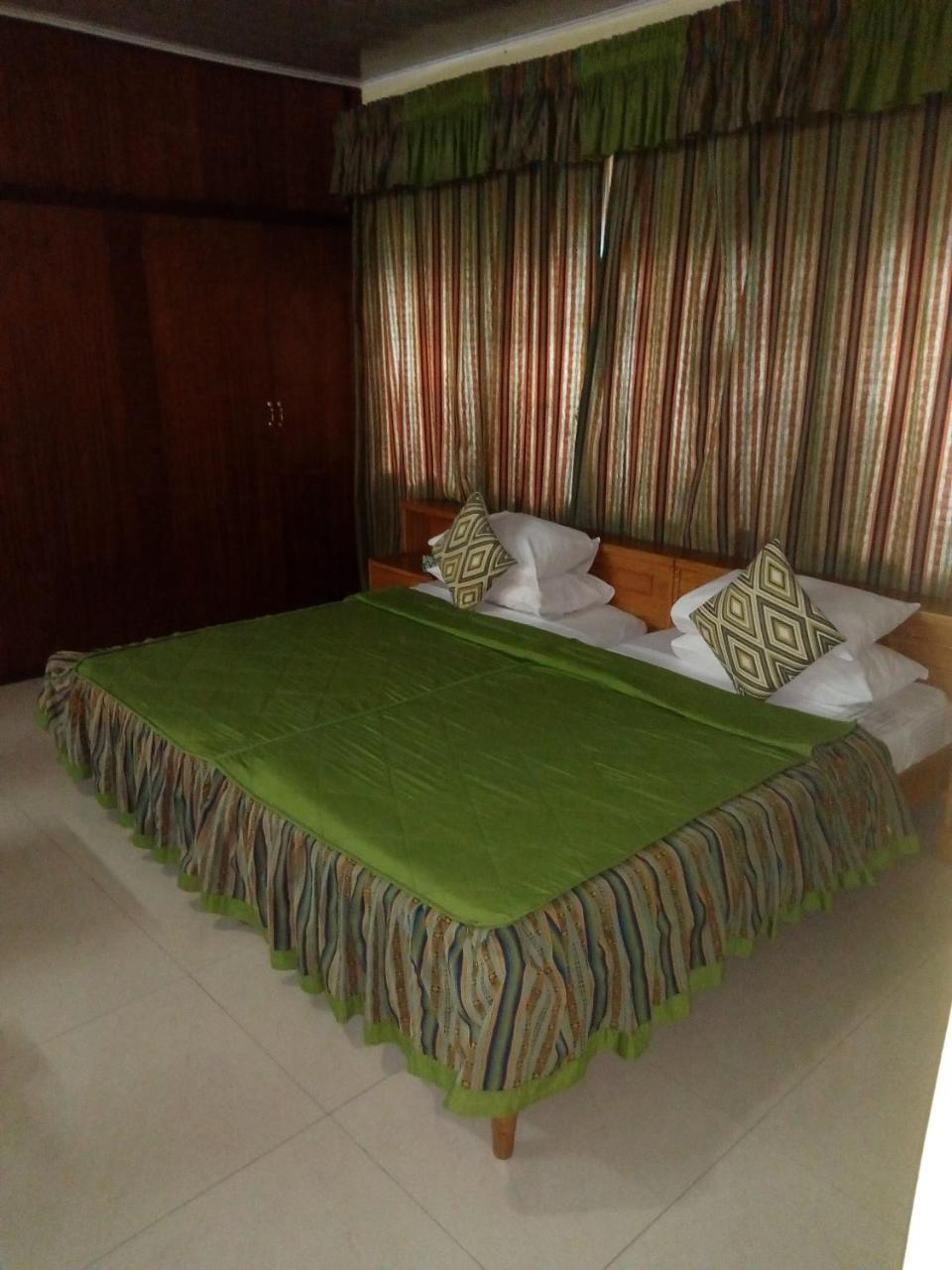 Eastoment Hotel Accra Luaran gambar