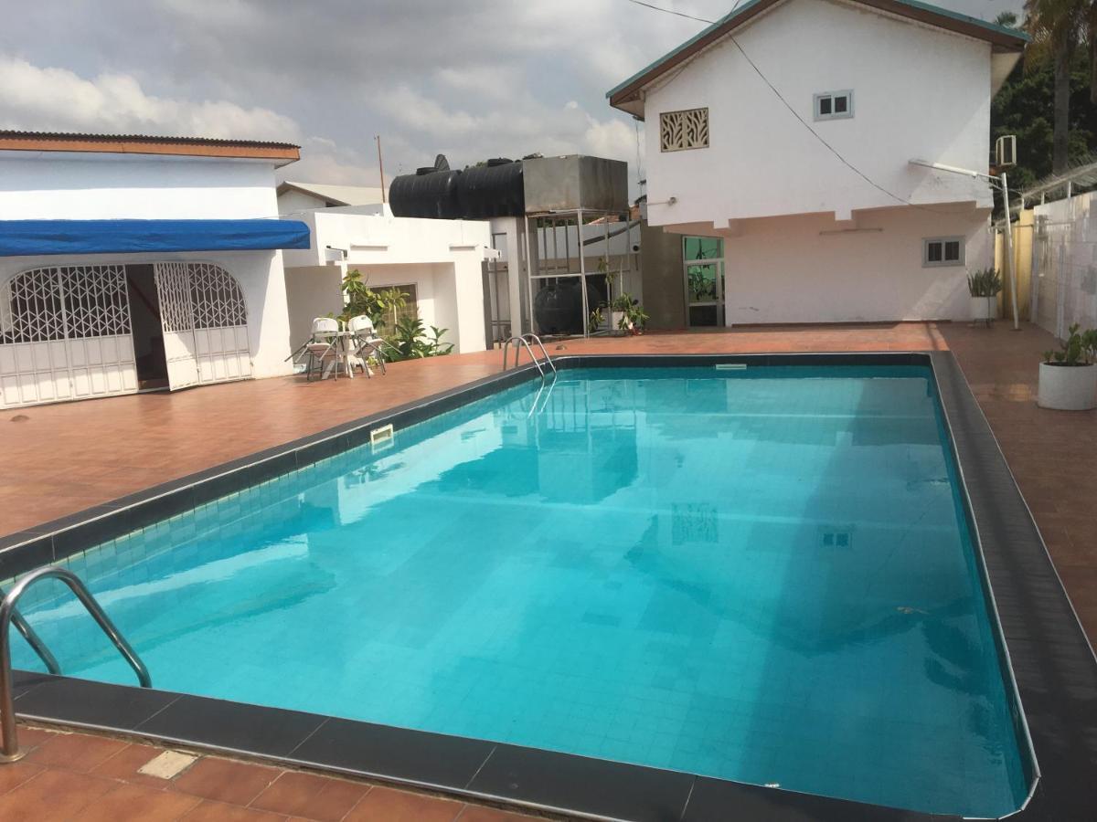 Eastoment Hotel Accra Luaran gambar